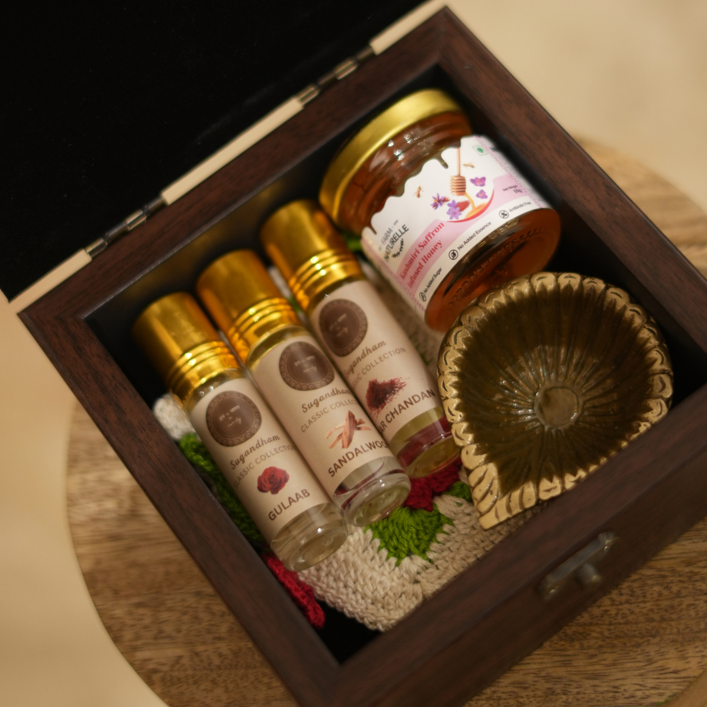 Fragrance Rituals Box, Rose, Oud, Sandalwood, Honey & Diya