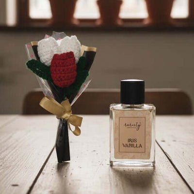 Handcrafted Tulips, Iris Vanilla