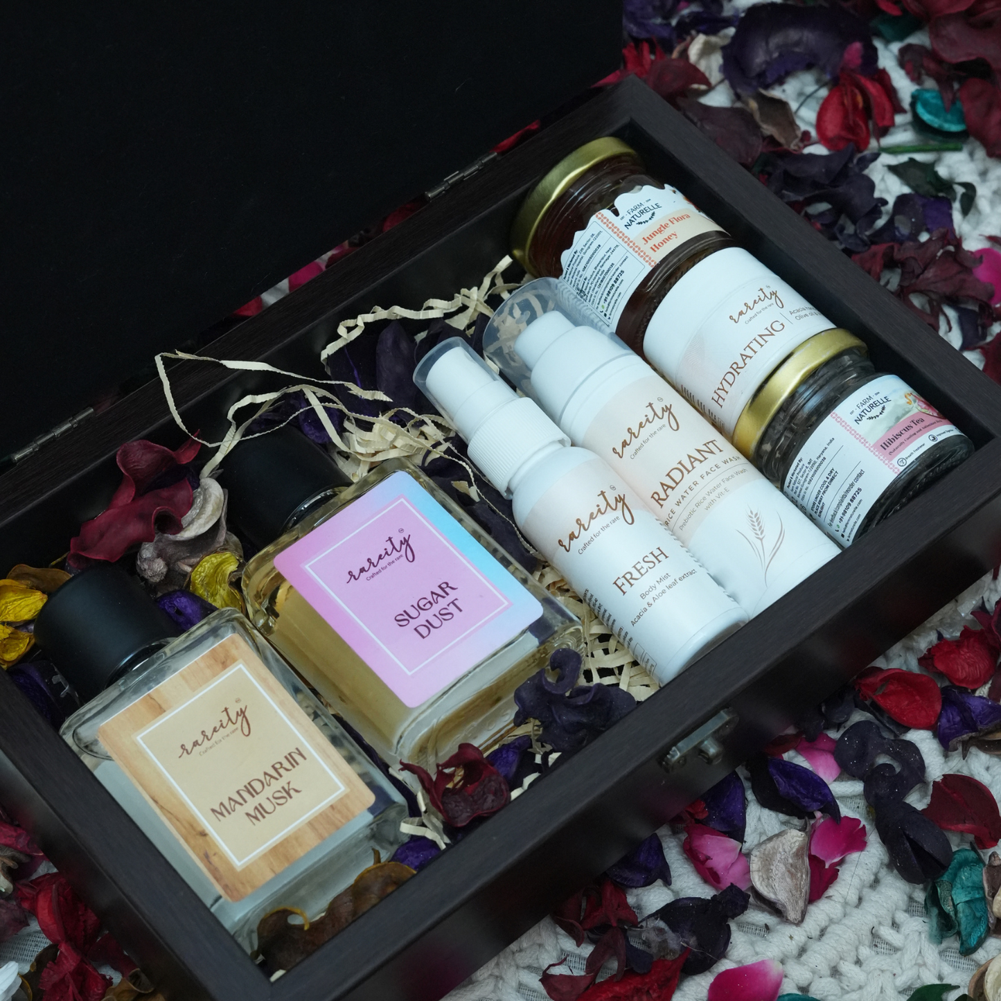 Aura & Indulgence Box, Fragrance, Glow & Gourmet Touch