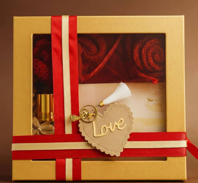 Endless Love - A golden box of heartfelt love